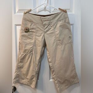 Mountain Hardwear Cropped Khaki Capris Women Size 10 Embroidered Utility Hiking